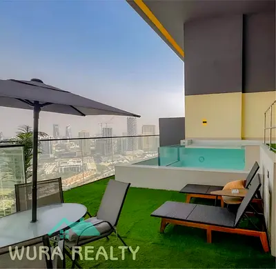 EXCLUSIVE LUXURY WITH STRONG RETURNS