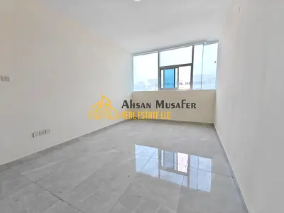 FOR BACHELOR,s ASTAF//2BHK AVAILABLE WITH 2WASHROOMS BALCONY ALSO HAVE// EASY EXIT TO DUBAI NEAR SAHARA CENTRE AND NEAR RTA BUS STOP LAST UNIT AL NAHDA SHARJAH