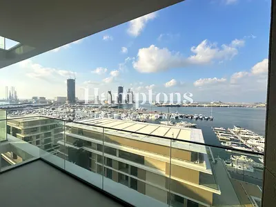 Top Floor | Center Unit | Full Sea View