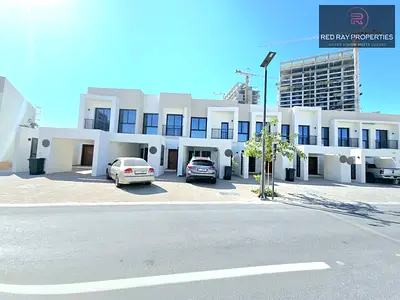 Luxury Furnished Stunning 2 Bedroom + Maid