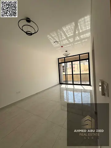 شقة للإيجار السنوي في الحميدية – عجمان، داخل بناية جديدة بالكامل أول ساكن، في موقع مميز جدًا قريب من محكمة عجمان وإدارة المرور