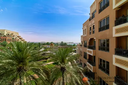 Stylish 1-Bedroom | Peaceful Garden View
