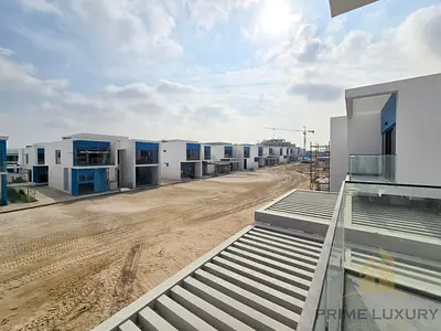 End Unit | Motivated Seller | Open for Good Offers