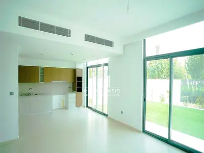 3 Bedroom | Ready to Move | landscaped