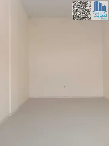 Shop available for rent