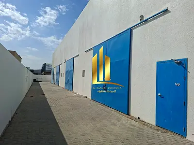 للبيع 6 مستودعات في الصجعه الصناعيه الحنو الجديد الشارقه