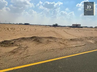 للبيع فى الشارقة   منطقة بساتين الزبير ضاحية ارحمانية   قطعة ارض سكنى مساحة ٥٠٠٠ قدم