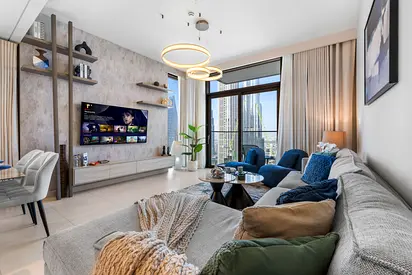 شقة بريميوم في طابق مرتفع من غرفتي نوم وإطلالات على برج خليفة