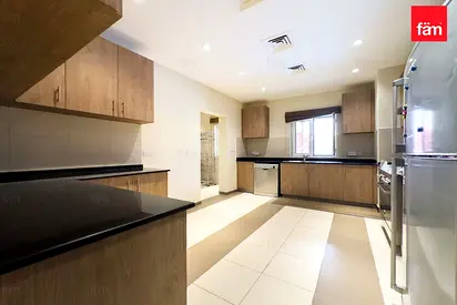 5BHK + Maid's | Private Pool | Spacious Layout
