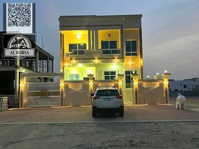 For sale in Al-Haliyo 2 area on the main street, price including registration fees: five rooms, living room, hall, and maid's room