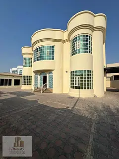 Villa for sale in Sharjah, Al Quoz area