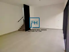 ELEGANT 3-BEDROOM TOWNHOUSE FOR RENT