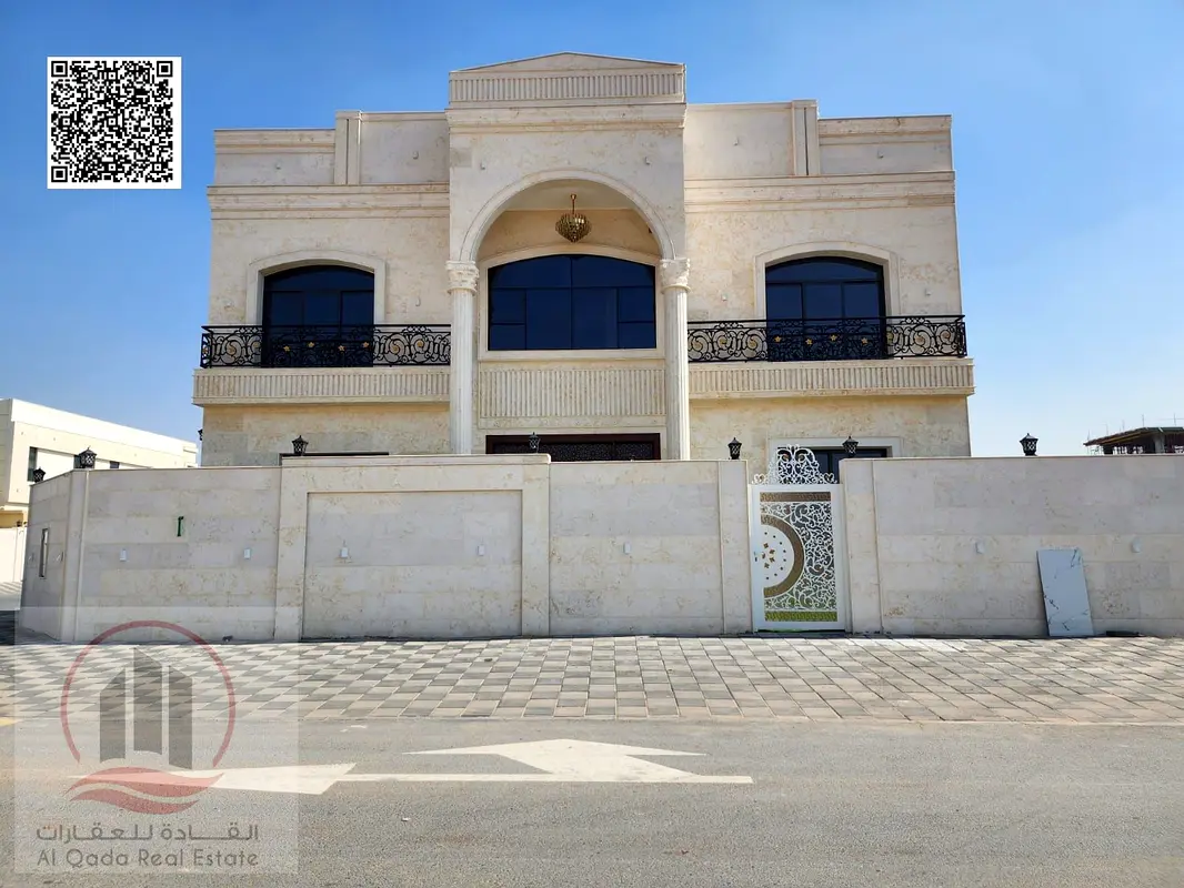 Villa for sale in Al Helio area, Ajman. , ground floor, first floor, and roof (5 master bedrooms, majlis, living room, and maid's room).