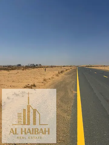 للبيع قطعة أرض سكنية مميزة – الشارقة