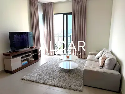 Pool View | Corner Unit | Modern Finishes