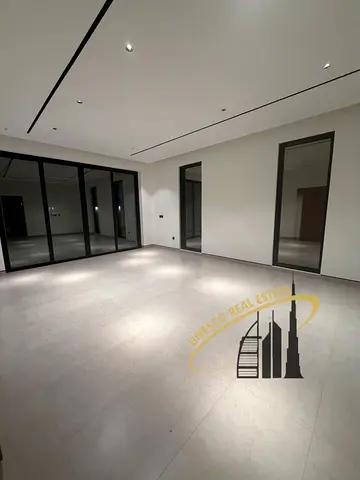 Luxury 6BR Villa | Elevator | Huge Plot | MBR City