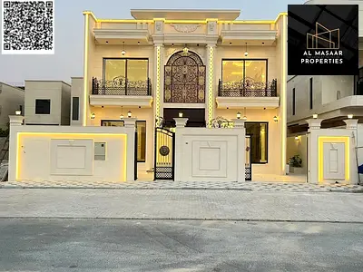 Own a miniature palace of 4,300 square feet, ready for immediate occupancy, at a price including air conditioning, without service fees, and freehold