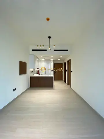 Pool View | Spacious 1Br | Prime Location