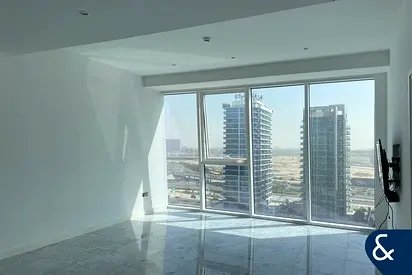 Canal View I Vacant I Unfurnished