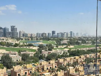 Large 2 Bedroom Apartment | Golf Community View | Value Buy