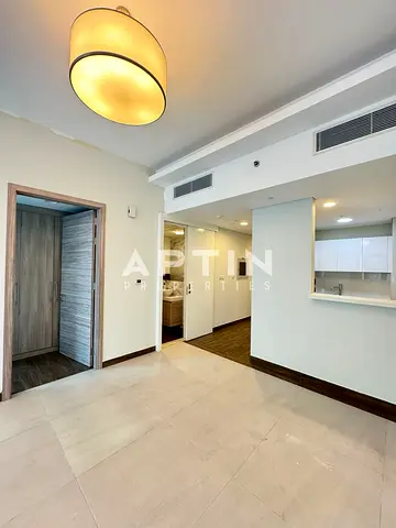 WELL-DESIGNED 1BHK | BALCONY | CENTRAL BUSINESS BAY