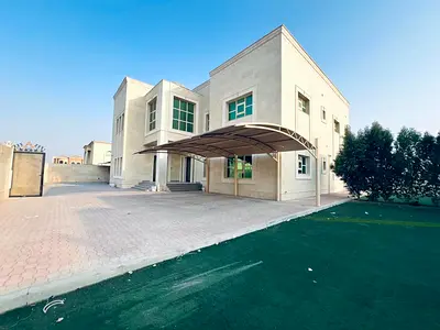 Amazing offer 7 badroom very big villa with 2 big kitchen and garden price 185k
