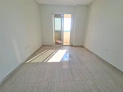 Like brand new building in Al jada out side 2bhk with balcony 2 master bad room 3wachroom