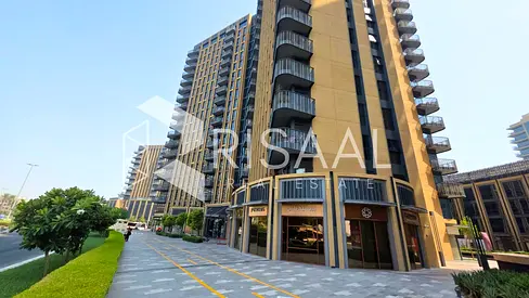 Big Spacious 1BR | Prime Location | Exclusive
