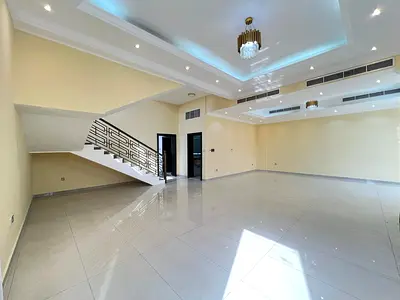Luxury Like A Brand New Villa 5 Bedroom With Pool Very Cheapest Price