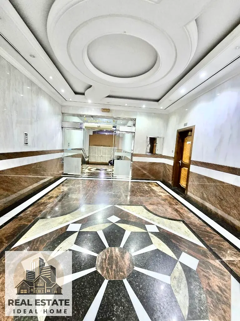 NO DEPOSIT + AC FREE 2 BHK WITH BALCONY 1400 SQFT RENT ONLY 38K CLOSE TO FAMILY PARK