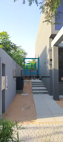 CORNER UNIT | FREEHOLD | FULLY PAID | MAJLIS AREA