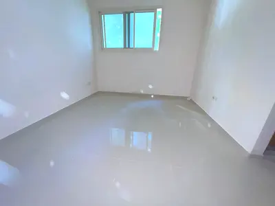 Lavish 1bhk good building muwailah sharjah rent in 35k
