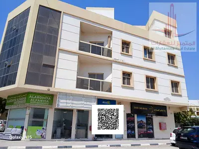 للباحثين عن فرص الاستثمار العقاري المميز - بنايه سكني تجاري بدخل ممتاز وسعر مناسب