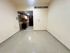 Seprate kitchen studio just in 18k ready to move