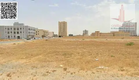 للبيع بعجمان بالحليو ٢  مباشره على شارع الزبير ارض سكنى تجارىG+2 على شارعين ظهر وبطن مساحه ٣٠٠ متر  _ ٣٢٢٩ قدم مطلوب مليون و ٣٠٠ الف شامل رسوم التسجيل