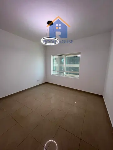 Apartment for sale, 3 rooms, a lounge in Al Mamzar