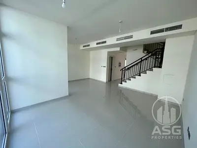 3 BHK + MAID ROOM | SPACIOUS LAYOUT I LOW PRICE