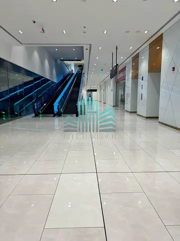 GROUND FLOOR INSIDE MALL | HIGH FOOT TRAFFIC | HIGH VISIBILITY