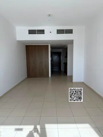استوديو 🏢 / مساحة جيدة 📏 / عرض مناسب 💰 / إطلالة مفتوحة 🌆