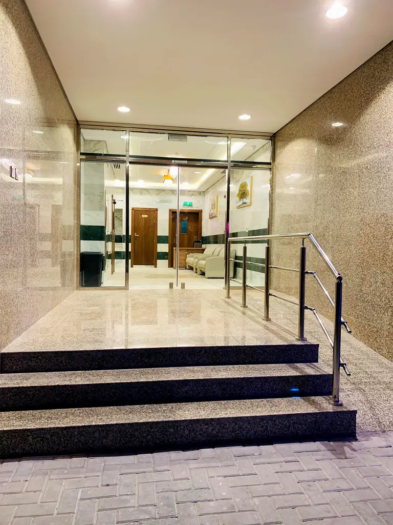 gallery-image