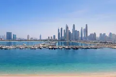 Special Offer: Seaside 2BD in Palace Residence, Emaar Beachfront