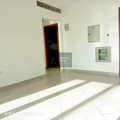 New lavish 1bhk fully family building