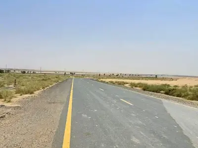 للبيع ارض صناعية  الصجعة الشارقة تملك  للعرب