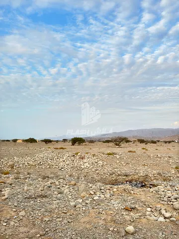للبيع ارض سكنيه منطقة سيح الحرف