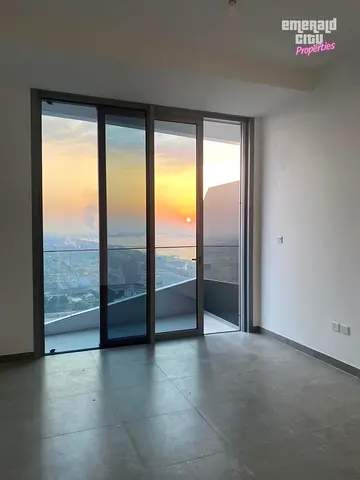 Marina and Sea View| High Floor | Huge Layout