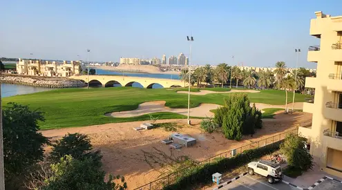 Studio for Sale in Al Hamra Village - Golf Apartment - Lagoon view