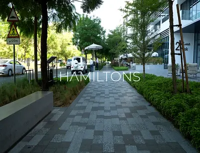 Stylish Apartment | Scenic Views | Resale