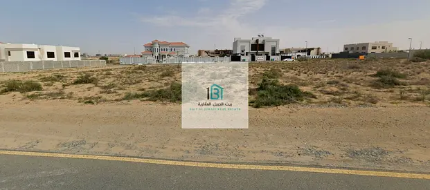 أرض سكنية مميزة في منطقة الرقيبة – موقع مميز قريب من المسجد الكبير