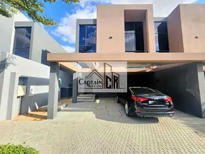🏡 Corner Luxury Living | Spacious 3BHK Townhouse in Robinia with Maid’s Room & Private Garden 🌿