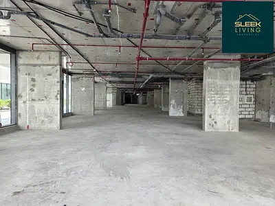 Main Road Outlet | High Exposure | Multiple Options